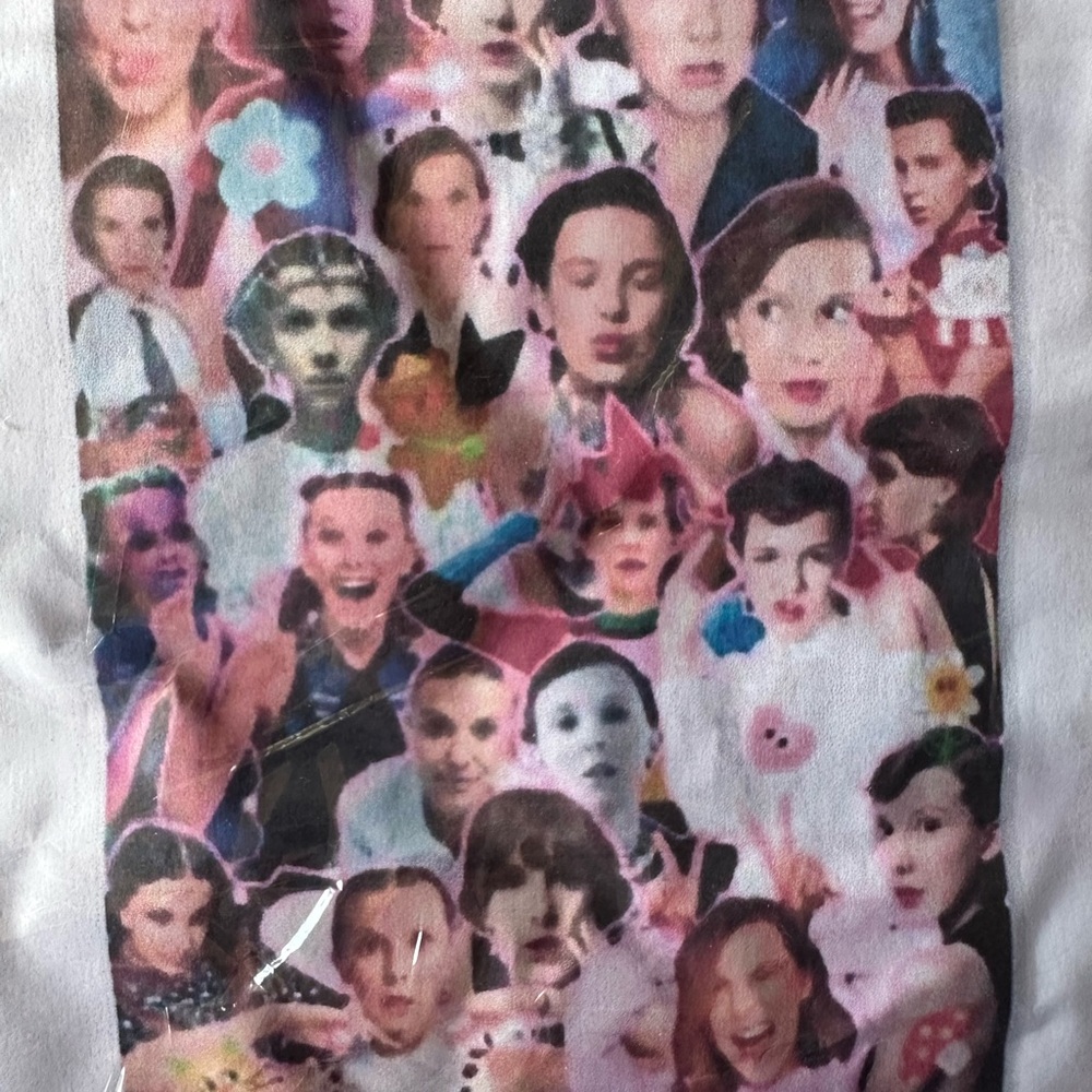 Stranger Things Millie Bobbie Brown Plush Throw Blanket NEW